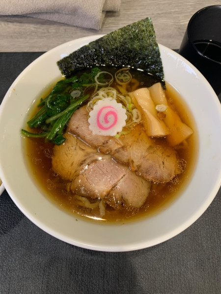 「醤油ラーメン」@手打ち 蓮の写真
