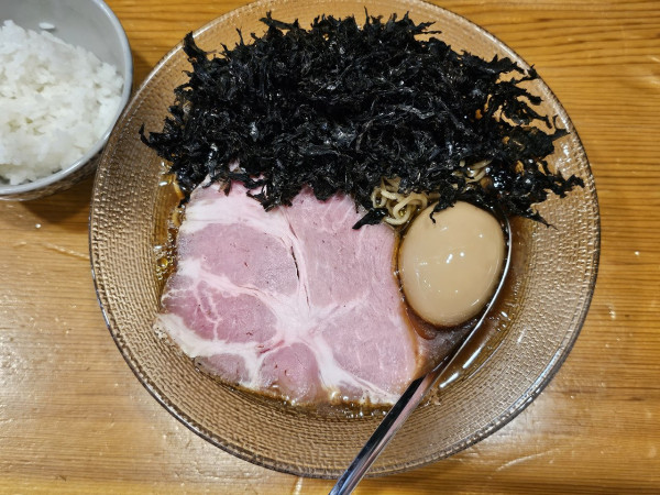 「【限定】冷やし醤油＋味玉　950＋100円」@らぁ麺 くろ田の写真
