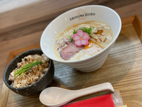 「濃厚えびそば＋とりまよ丼」@えびそば 緋彩の写真