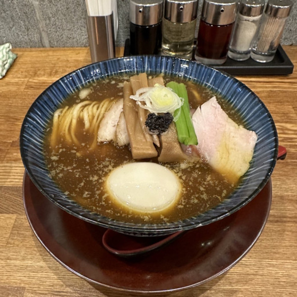 「特製醤油らぁめん」@麺処 青野の写真