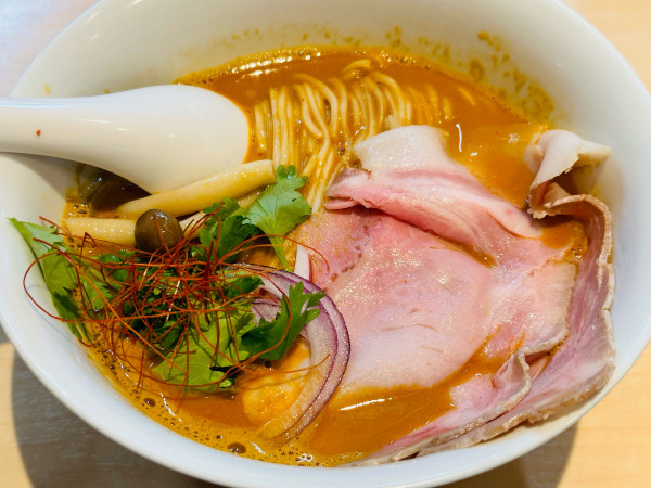 「辛ニボトムヤムクン 1,150円」@煮干中華そば 結。の写真