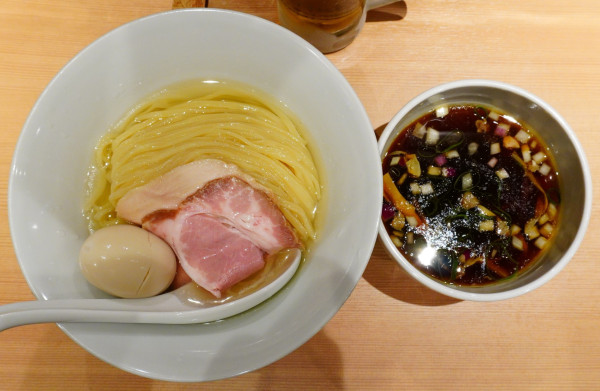 「味玉昆布水つけ麺＋生ビール」@麺処 しのぶ 五反野店の写真