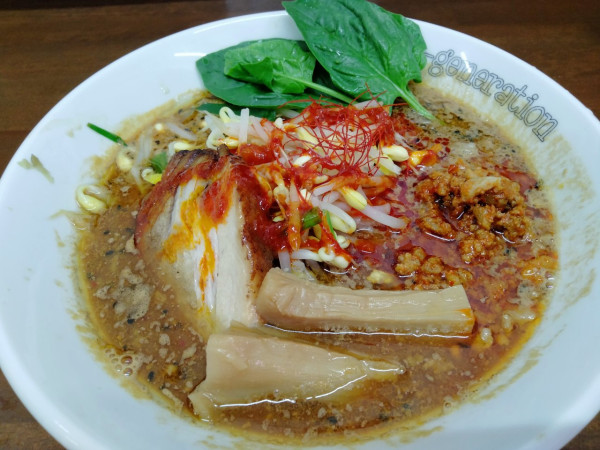 「辛味噌ラーメン」@4代目松屋食堂の写真