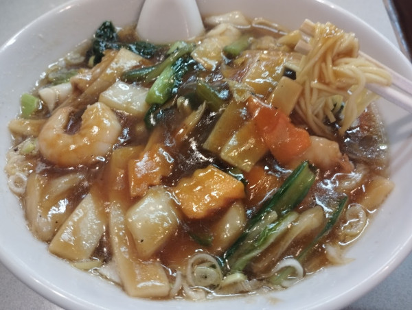 「ランチ限定 五目湯麺？五目汁そば？五目湯麺？(500)」@龍興飯店の写真