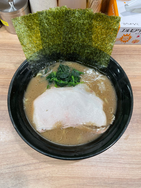 「ラーメン 並(800円)」@横浜ラーメン 響家の写真