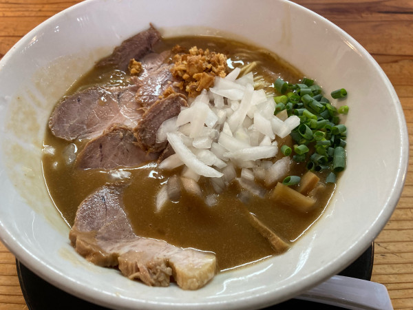 「濃厚醤油・チャーシュー」@麺蔵 あつおの写真