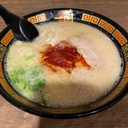 天然とんこつラーメン