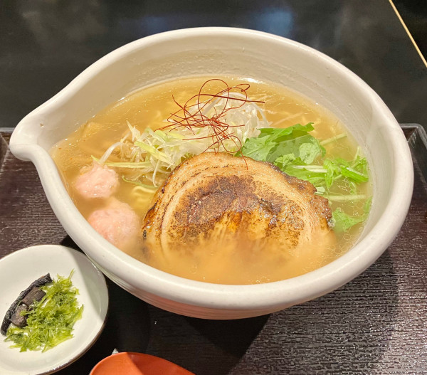 「銀笹らーめん 塩 麺大盛り」@麺処 銀笹の写真