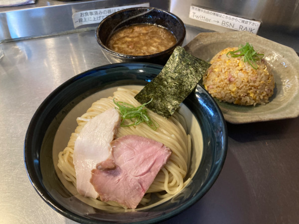 「濃厚鰹つけ麺 大盛 +チャーハン400円」@Bonito Soup Noodle RAIKの写真