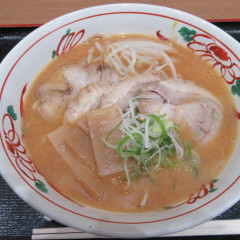 まんぷく亭の画像