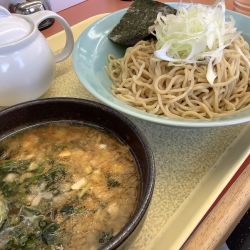 和節醤油とんこつつけ麺　980円