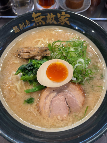 「本丸-X」@麺創房 無敵家の写真