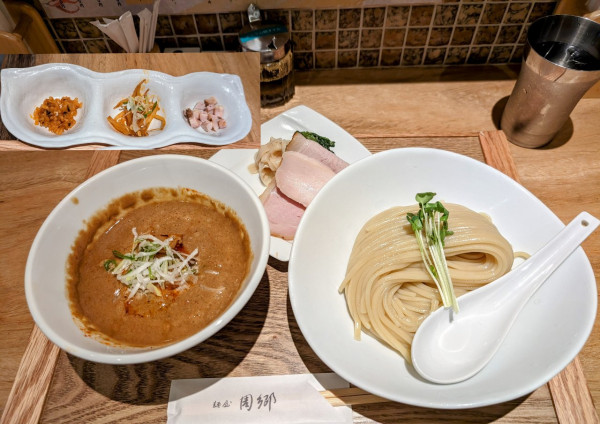 「赤つけ麺1000円」@麺屋 周郷 神田店の写真