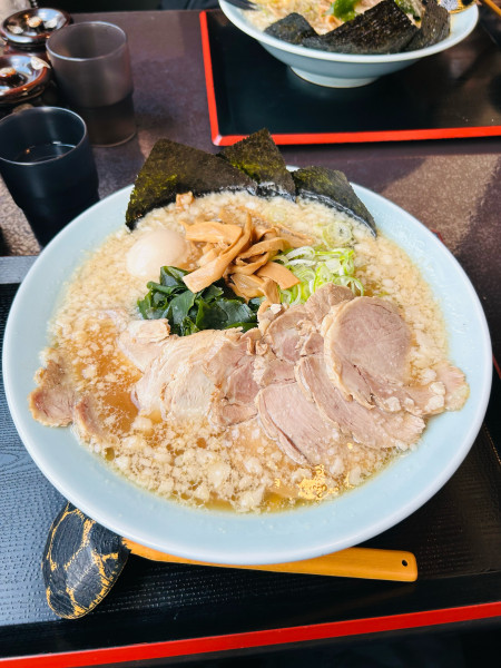 「スーパーチャーシューメン」@ニューラーメンショップ 桶川店の写真