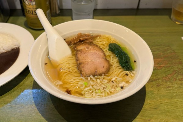 「支那そば、半カレーセット¥1000」@インディアン 池上店の写真