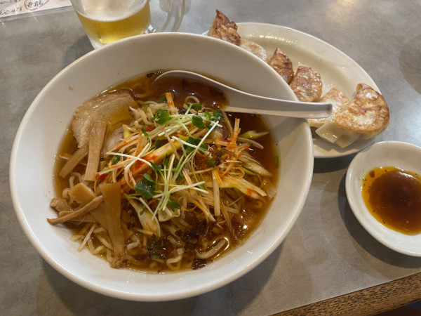 「ネギラーメン・ビール・餃子」@昇龍の写真
