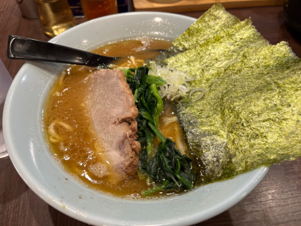 「ラーメン」@横浜家系らーめん侍 渋谷本店の写真