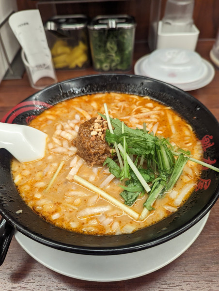 「【限定】特製担々麺」@ラーメン魁力屋 五反田店の写真