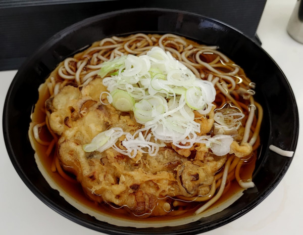 「上天ぷらそば（530円）」@本庄そばの写真