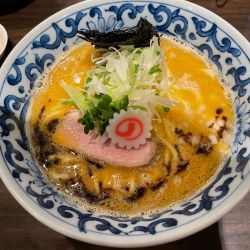 濃厚海老味噌白湯¥1,000