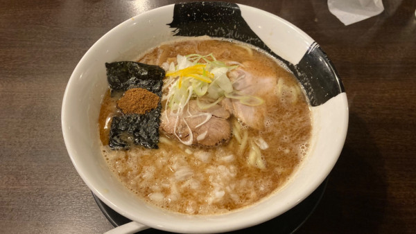 「濃厚煮干し中華」@煮干し中華 八の写真