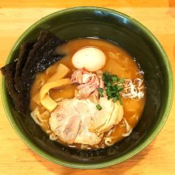 特製焼きあご塩らー麺 1280円