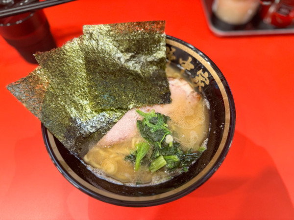 「ラーメン並(麺硬め)900円」@三代目 野中家の写真