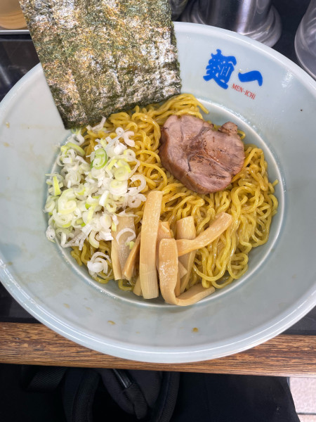 「油そば 中盛」@ラーメン屋 麺一 溝の口店の写真