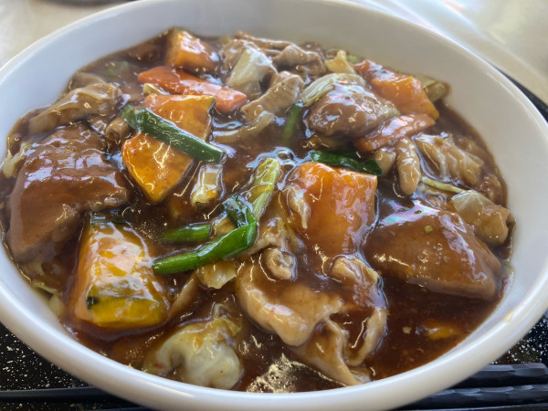 「スタミナ冷し大盛りホルモンプラス」@スタミナラーメン 昭和軒 33通り店の写真