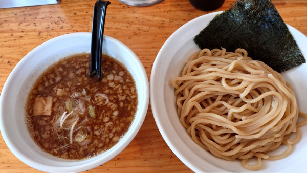 「濃厚つけ麺　並盛り330g 980円」@つけ麺二代目いさおの写真