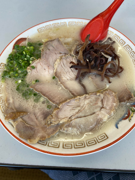 「チャーシューメン➕麺固め」@九州ラーメン 友理 本店の写真