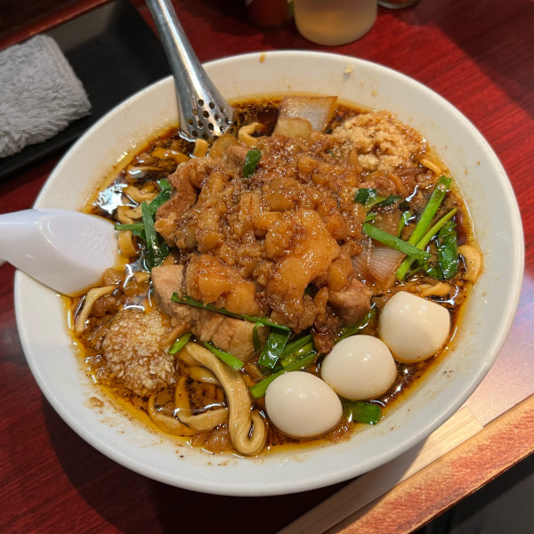 「スタ満ソバ＋まさお『コール』全部」@元祖スタミナ満点らーめん すず鬼の写真