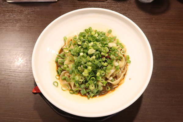 「黒ゴマ汁無し担担麺¥1000」@來杏 China厨房の写真