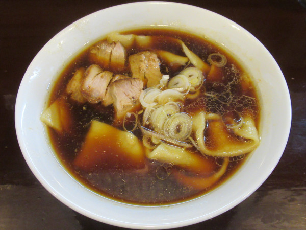 「ラーメン（950円）」@手打ち 陰日向の写真