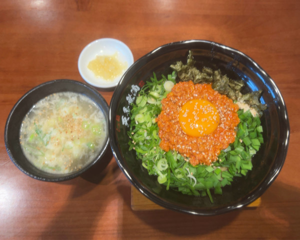 「辛混ぜそば」@らぁ麺 天香無滴の写真