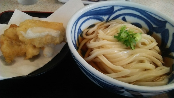 「かけ冷 600円+信玄どり天 150円+もち天 100円」@直白の写真