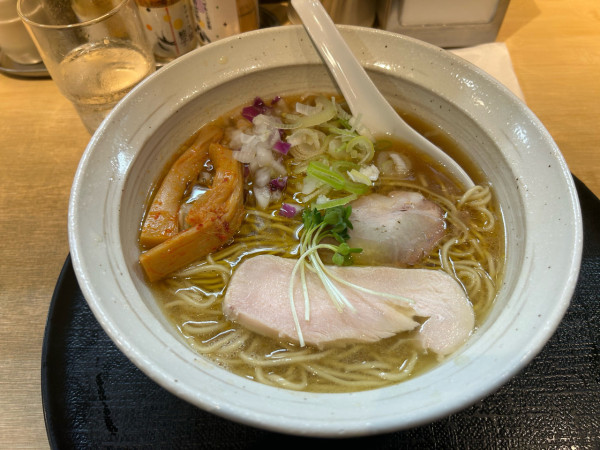 「丹波黒鶏の地鶏そば　替えたけ辛いたまご」@つけ麺 たけもとの写真