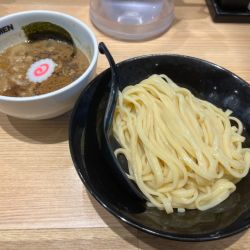 つけめん (濃厚) 880円