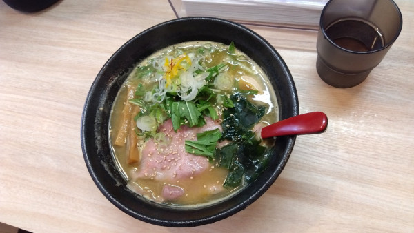 「とりとんかつおらーめん」@麺屋きころく 練馬氷川台店の写真