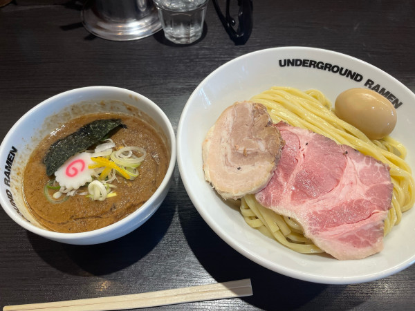 「特製魚介豚骨つけ麺」@UNDERGROUND RAMEN 川越仲町の写真