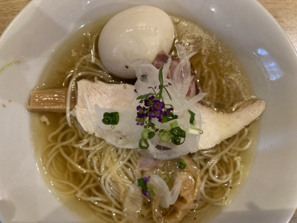 「天草大王蕎麦打込み式味玉付（塩） 1010円」@論露に不二の写真