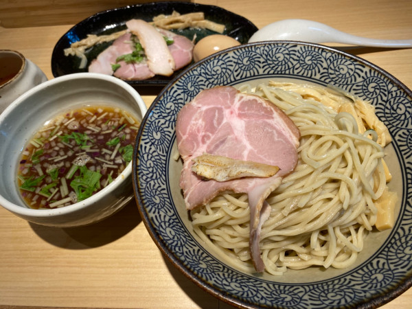 「特製生のどぐろつけ麺＋親子丼」@鴨と蟹 中華そば 勢 経堂店の写真