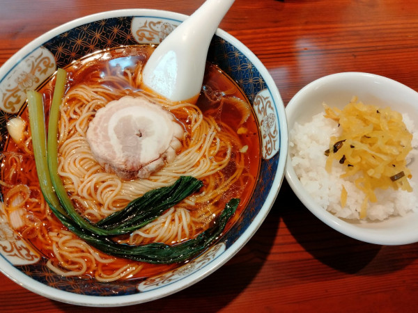 「さんほんめん」@支那麺 はしご 新小岩店の写真