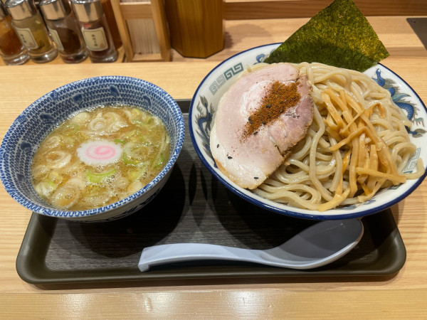 「つけ麺　特盛」@舎鈴 アトレ川崎店の写真