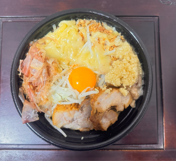 「テイクアウトまぜそば＋チーズ」@麺屋 桐龍の写真