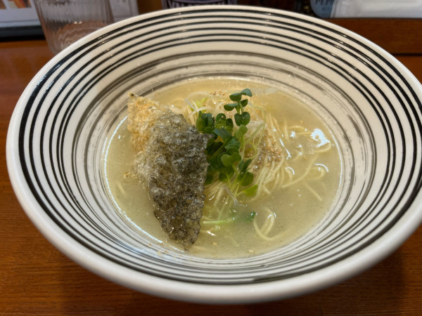 「鯛の塩らぁ麺」@鯛塩ラーメン 堂ノ浦 徳大前店の写真