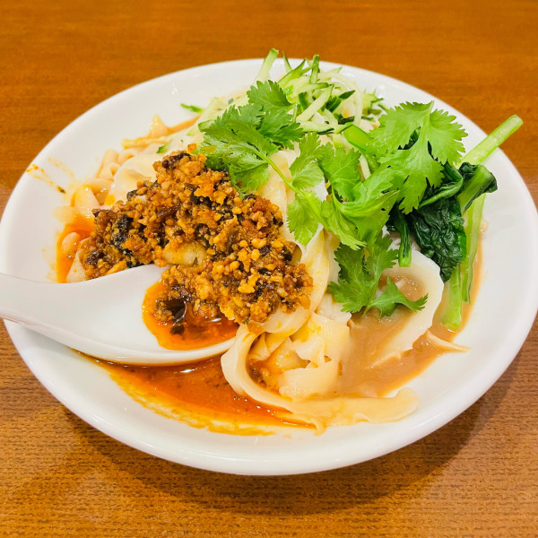「冷やし四川担々刀削麺」@四川料理 京華樓 本館の写真