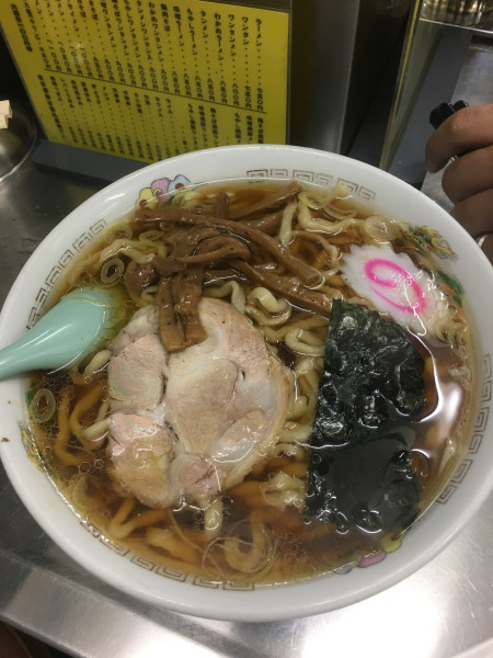 「ラーメン (750円)」@進京亭の写真