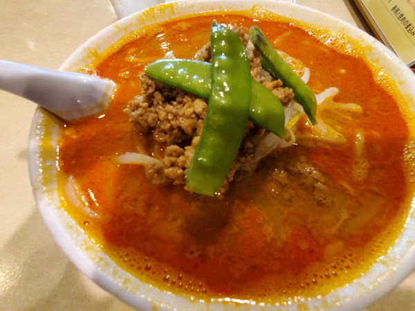 「担々麺１２００円」@赤坂飯店 パレスサイドビル店の写真