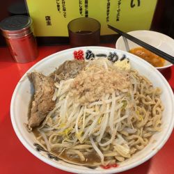 大ラーメン＋生卵